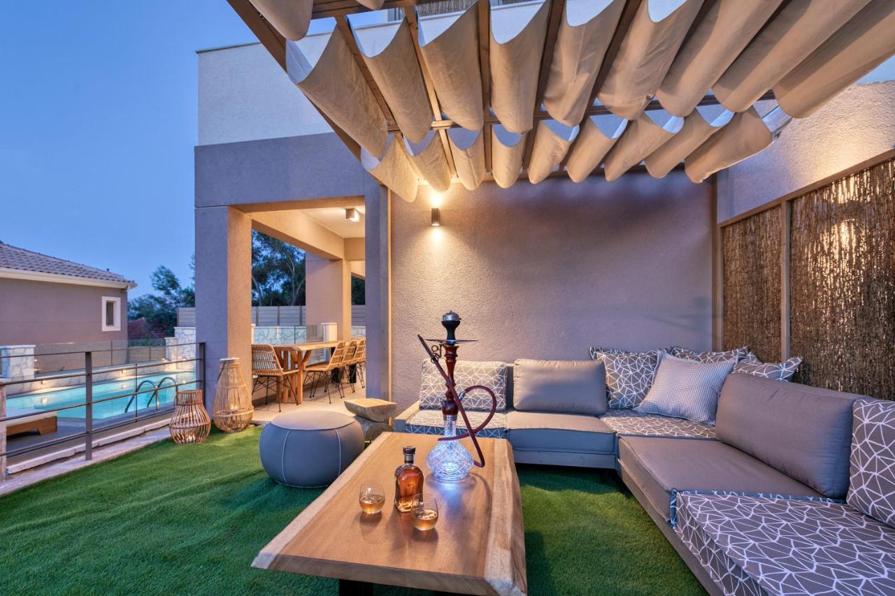 White Rock Villas ニキアナ エクステリア 写真